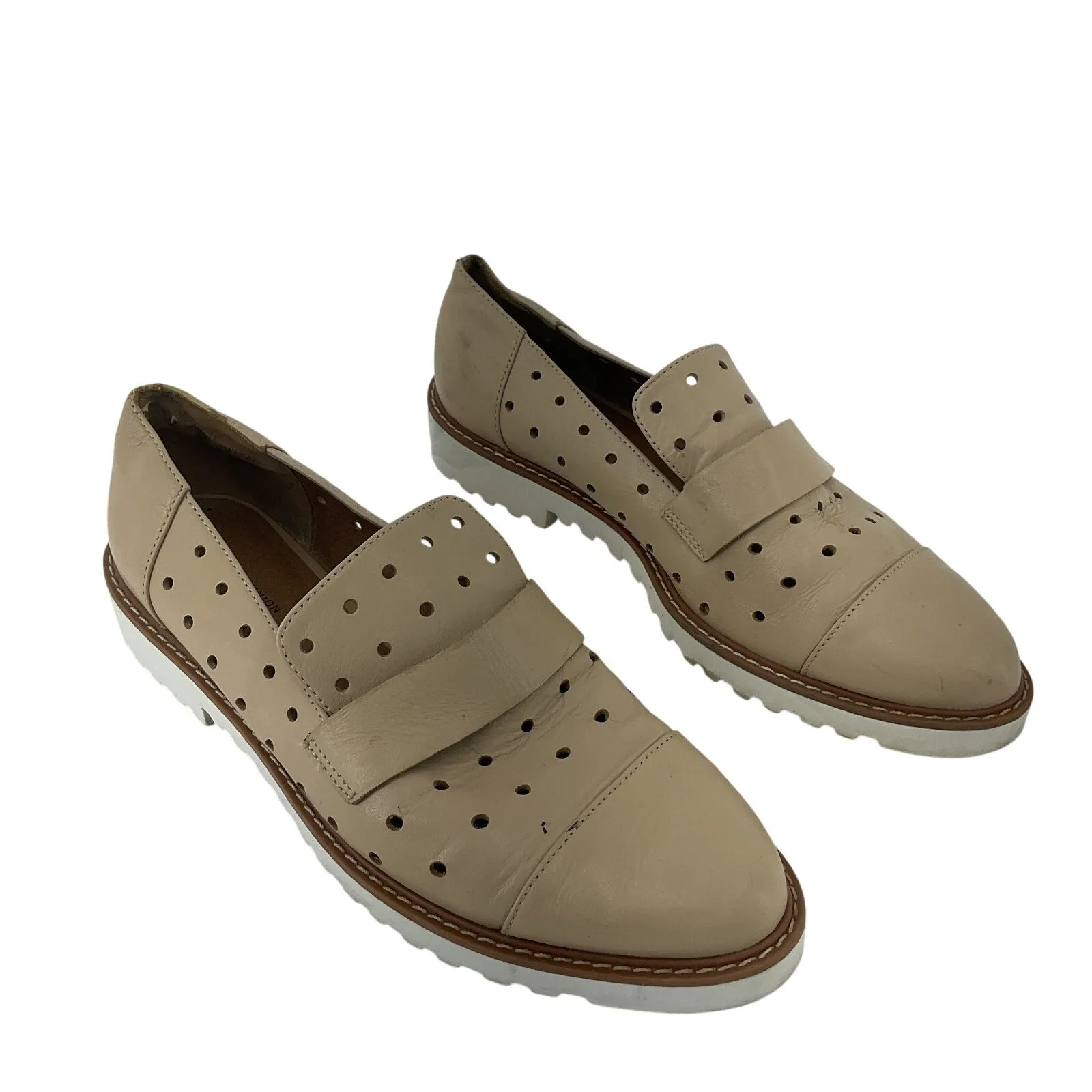 14th & Union Beige Perforated Casual Leather Flats, Women's Size 7 Preowned