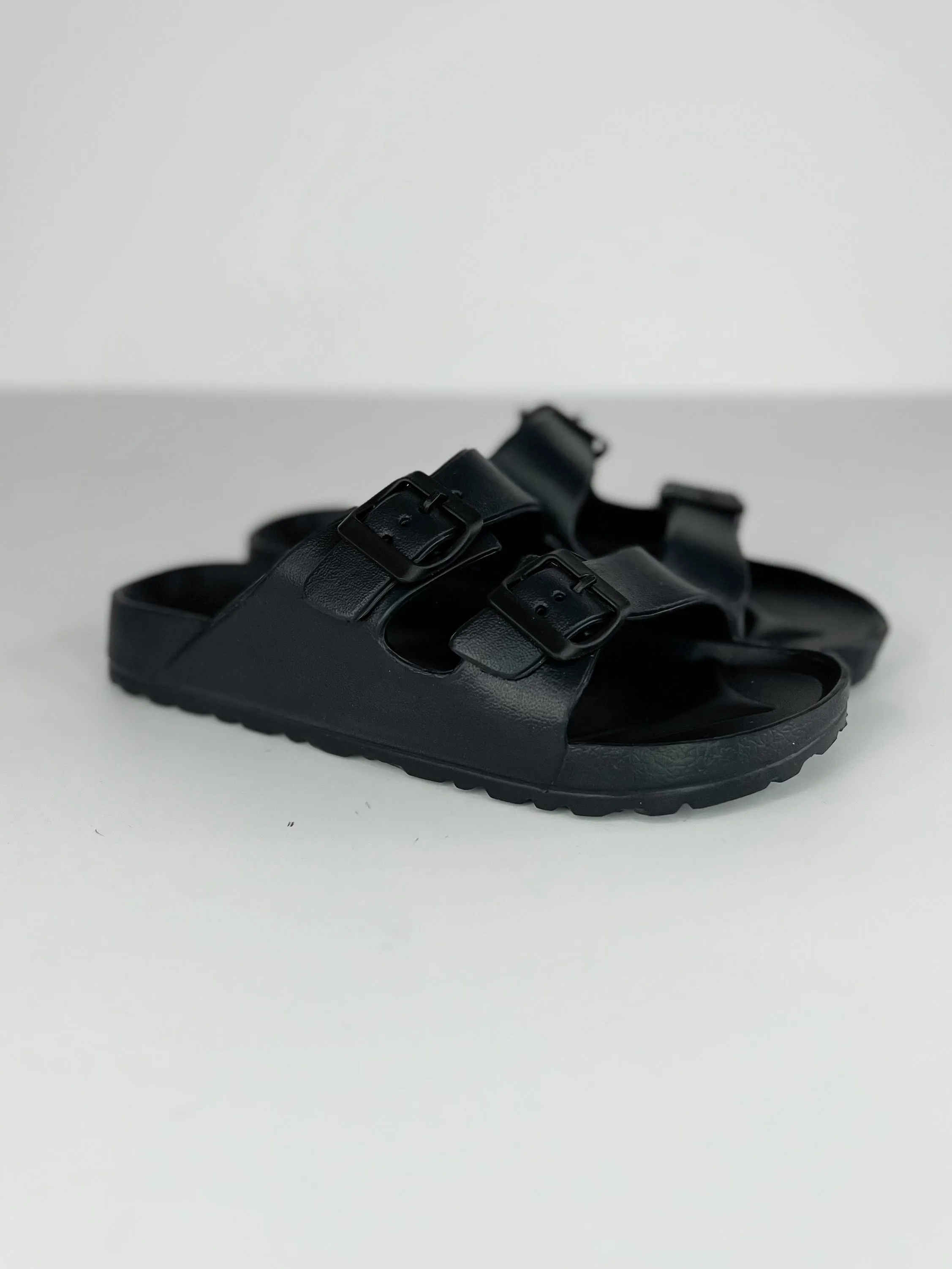 Beaching & Stuff Sandals - 4 colors!