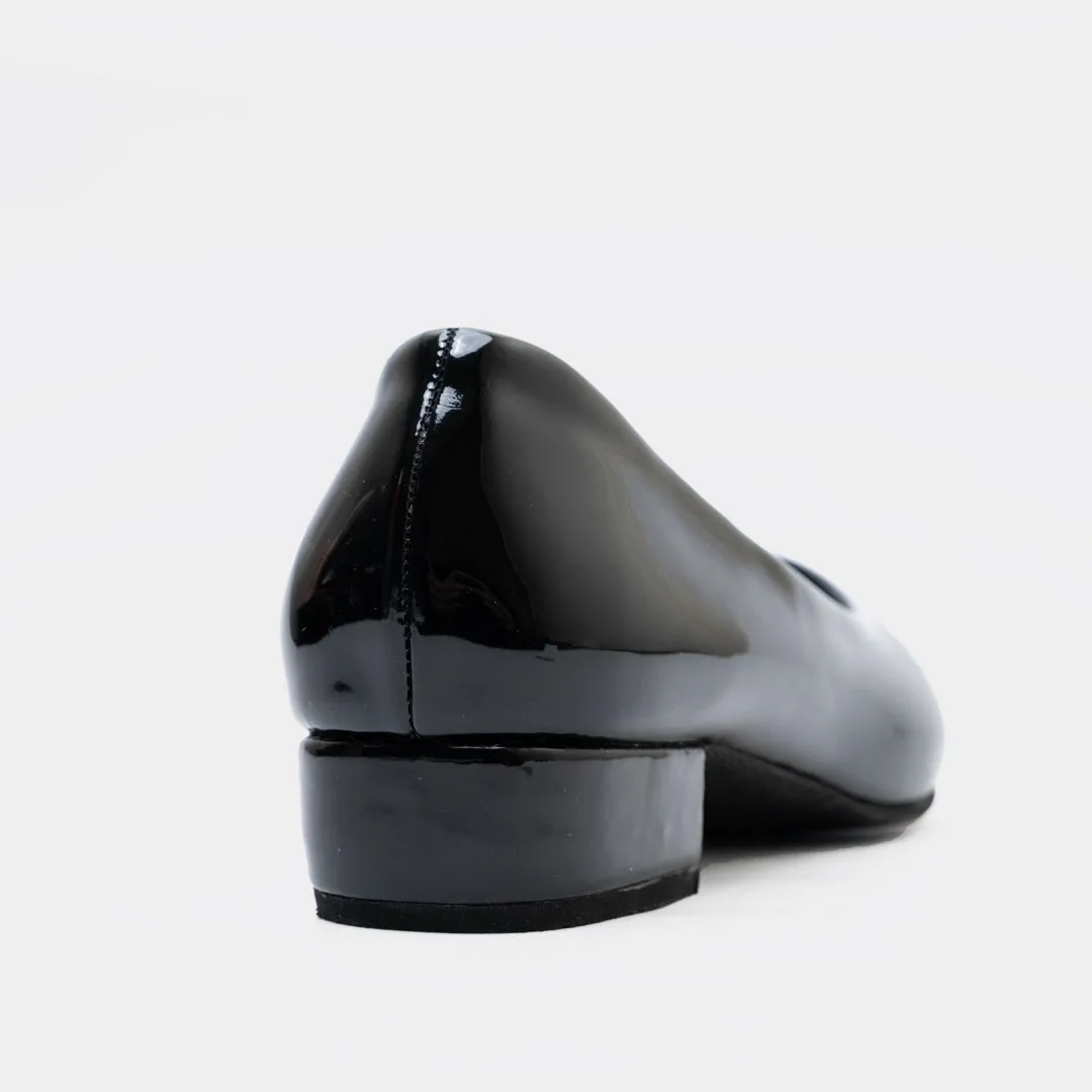Devon Flats (Black)