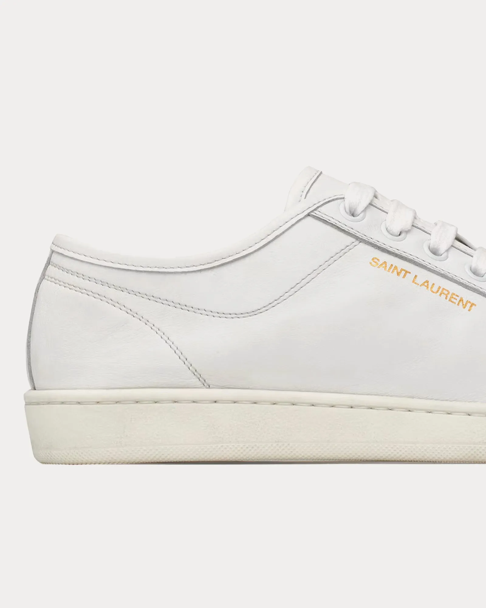 Gym Smooth Leather White Low Top Sneakers