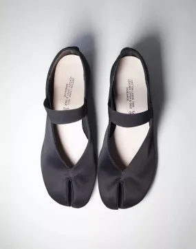Handmade Tabi Flats