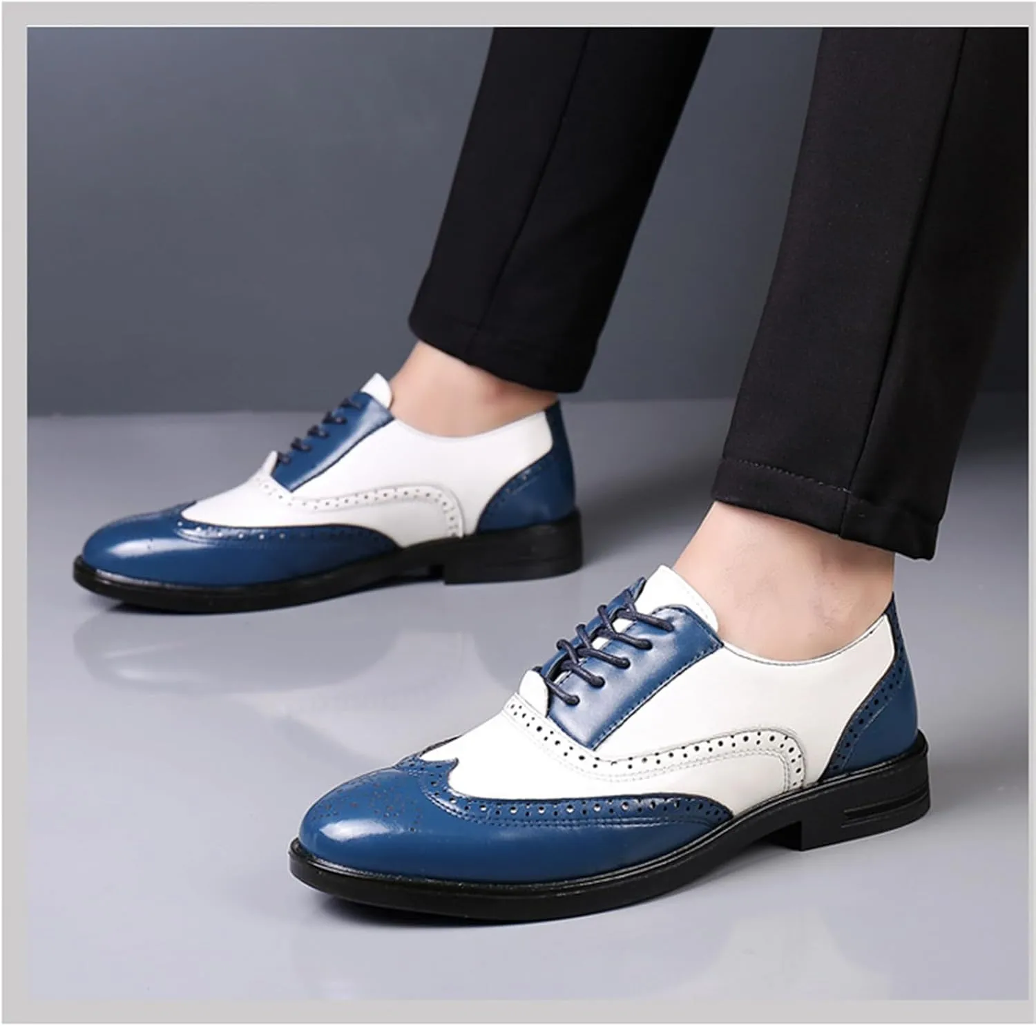 Mens Multicolor Leather Lace Up Brogues Dress Oxford Shoes Retro Two Tone Wingtip Carving Prom Derby Shoes Pointed Toe Business Formal Shoes