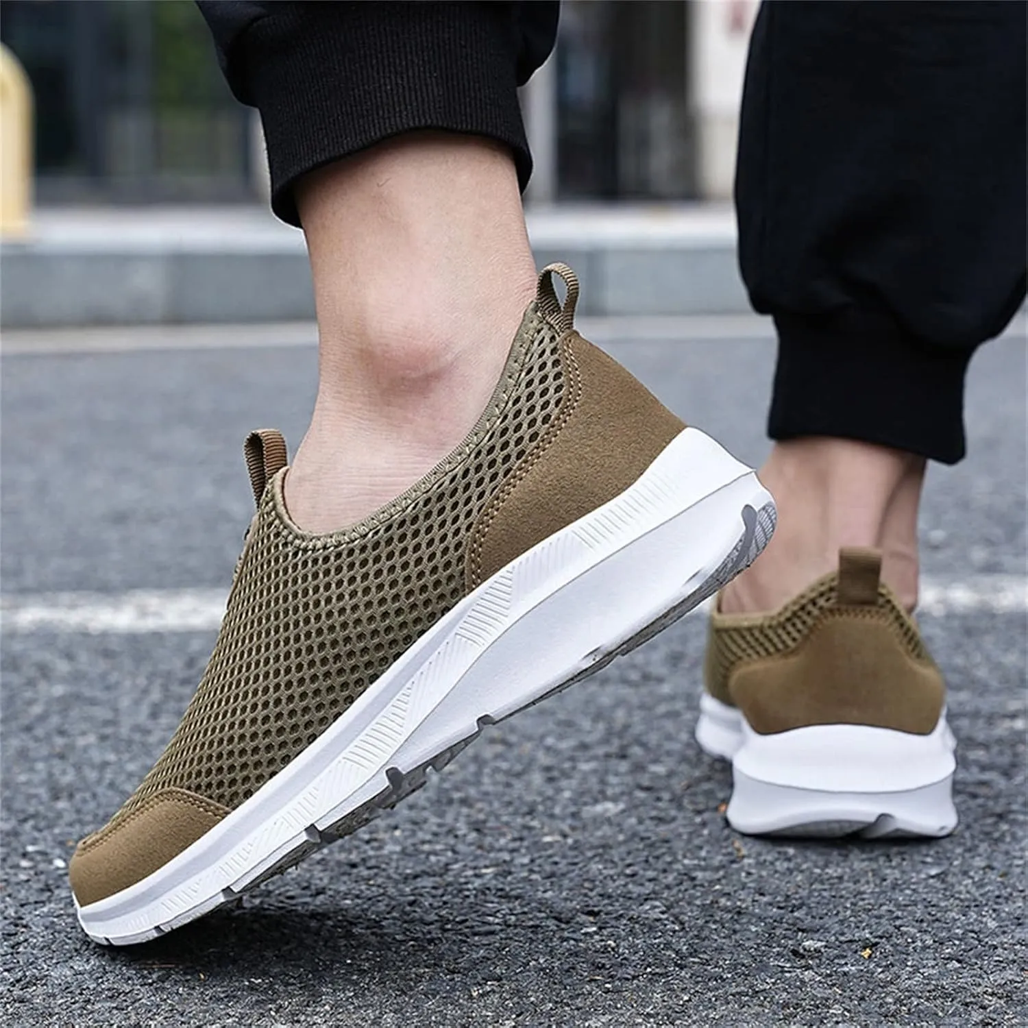 Men's Wide Minimalist Barefoot Sneakers Men's Sneakers Non Slip Shoes Wide Toe Box Trendy Casual Mens Loafers Womens Walking Sneakers with Arch Support
