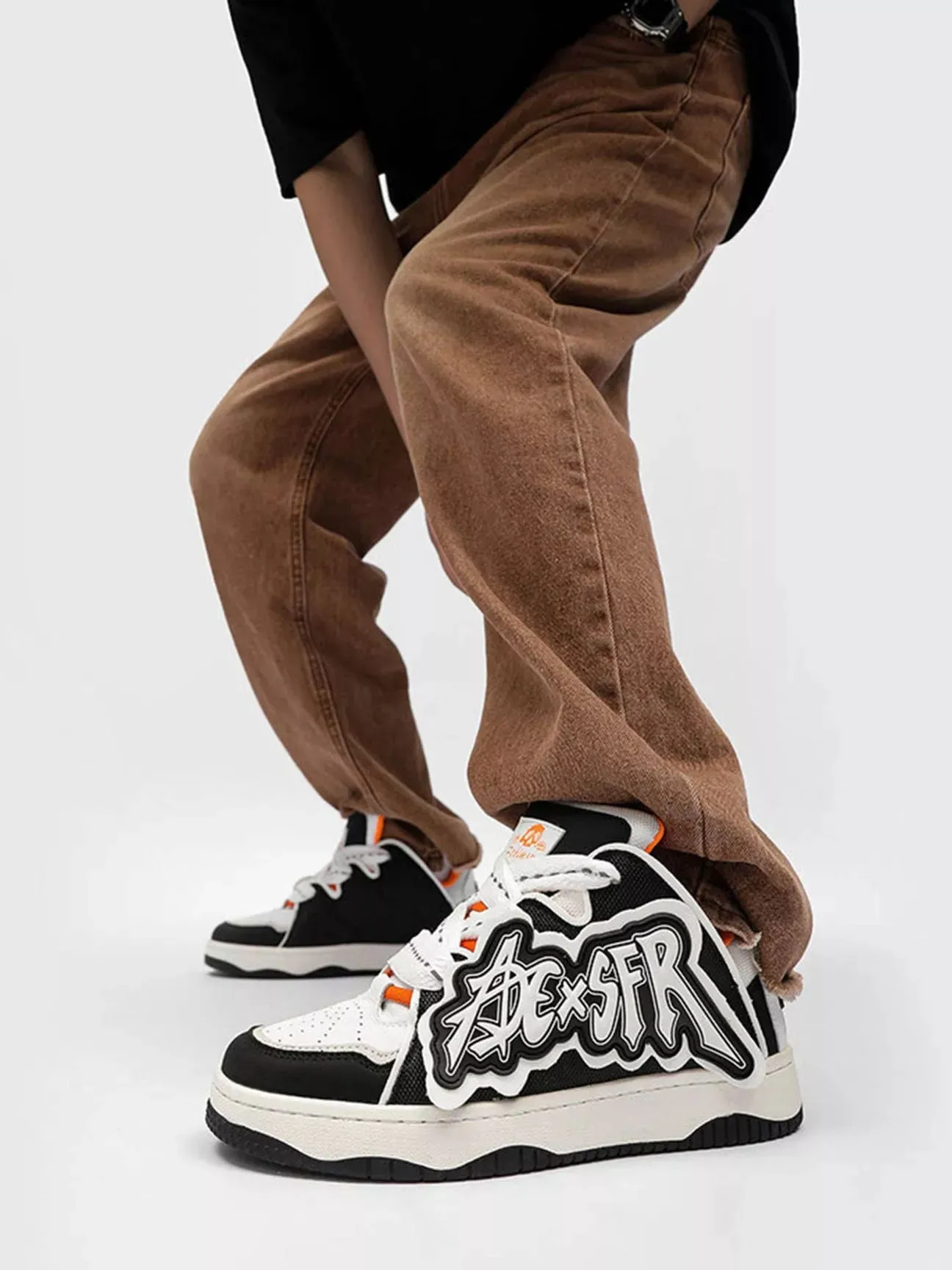 Niceprimes  Retro Versatile Breathable Height-Increasing Letter Sneakers