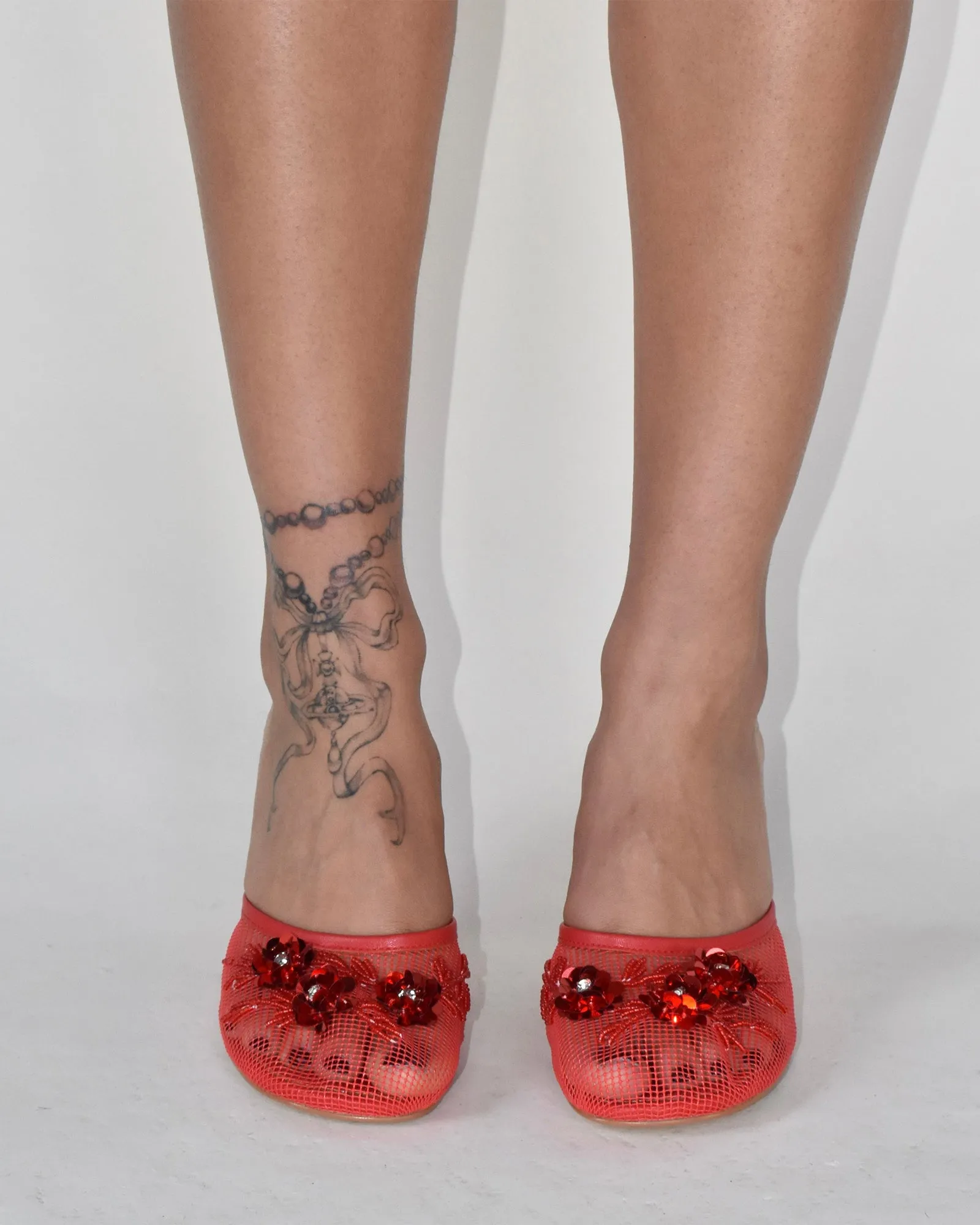 Shine Pearl Flower Mesh Wedge Mules In Red