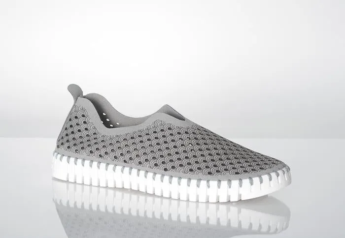 Tulip Flats (Grey)