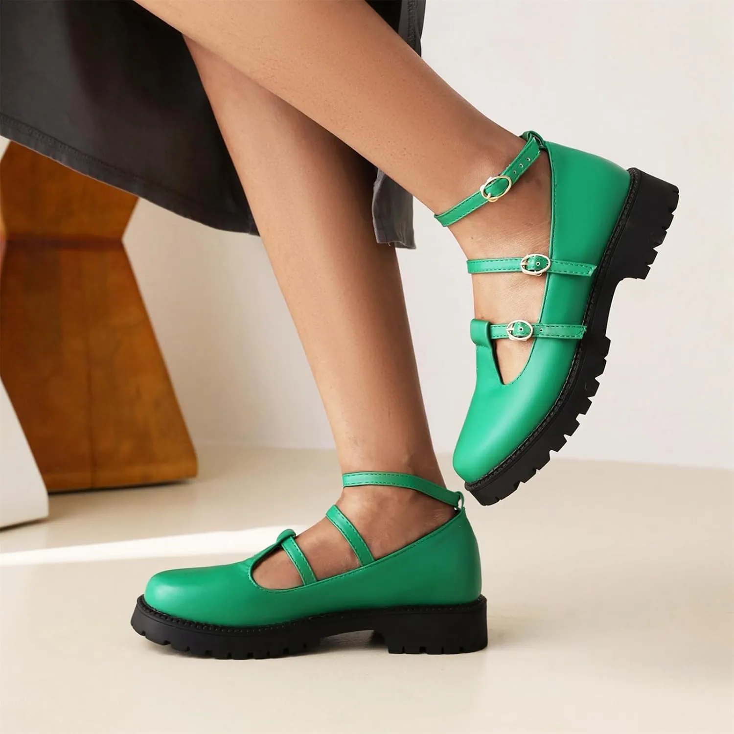 Women's Platform Round Closed Toe Pumps Hollow Buckle Loafers Comfortable Chunky Low Heels Office Concise Cosplay Work Casual Mary Jane Daily Wear Fashion Business Dress Shoes